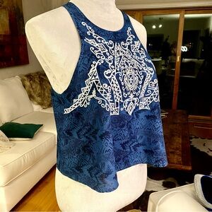 Ecote Blue & White Sleeveless Embroidered Crop Tank. Size S